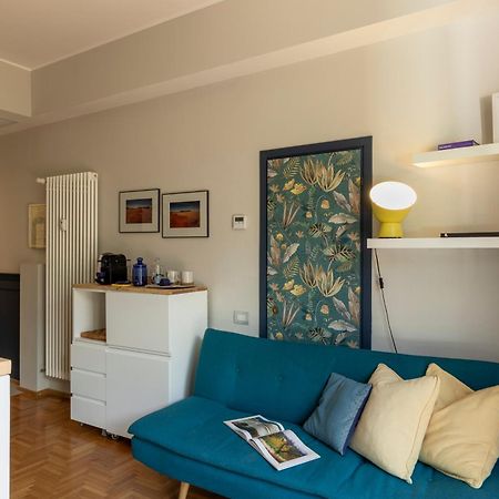 Cosy In The Park Apartment โกโม ภายนอก รูปภาพ