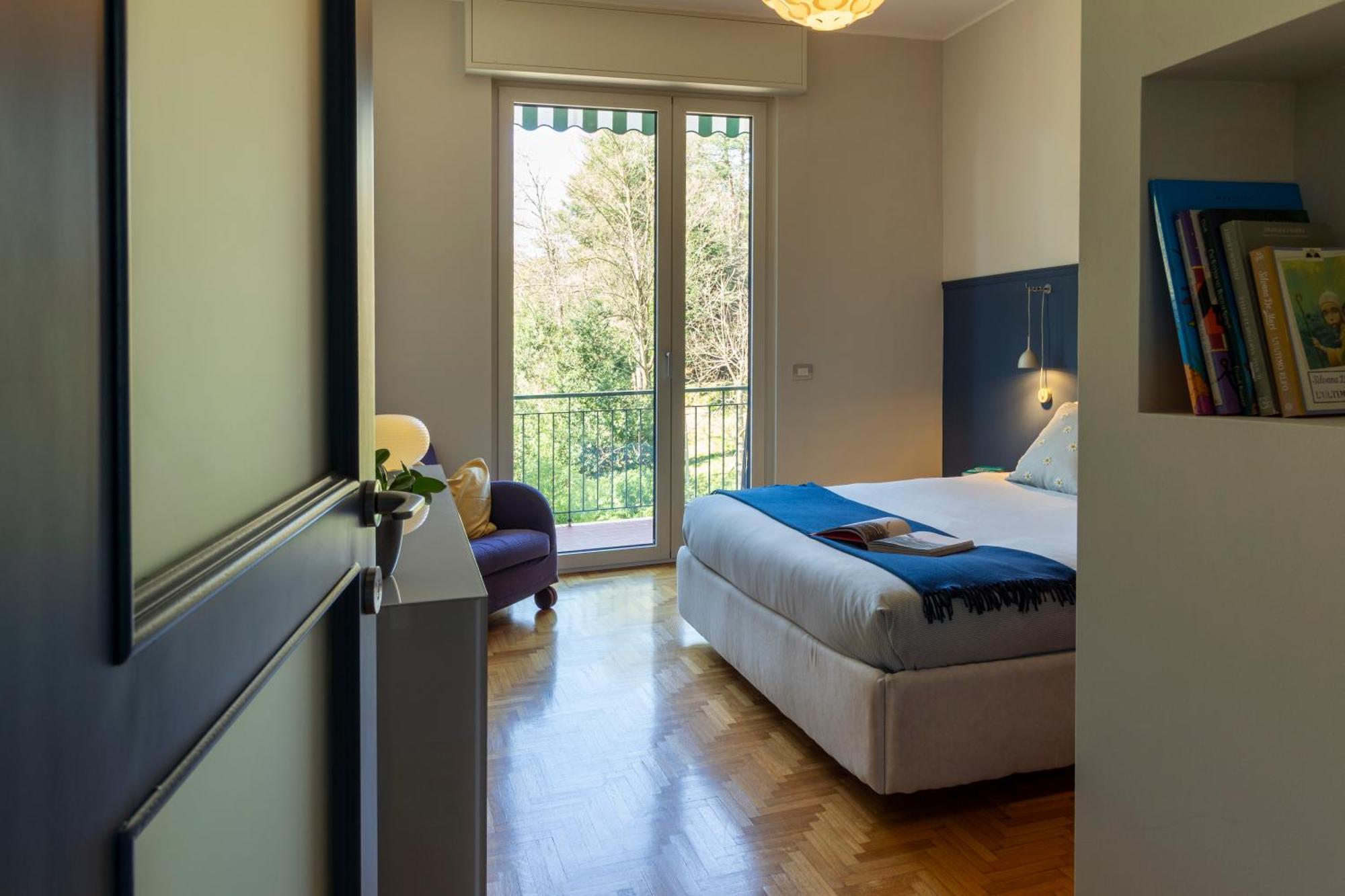 Cosy In The Park Apartment โกโม ภายนอก รูปภาพ